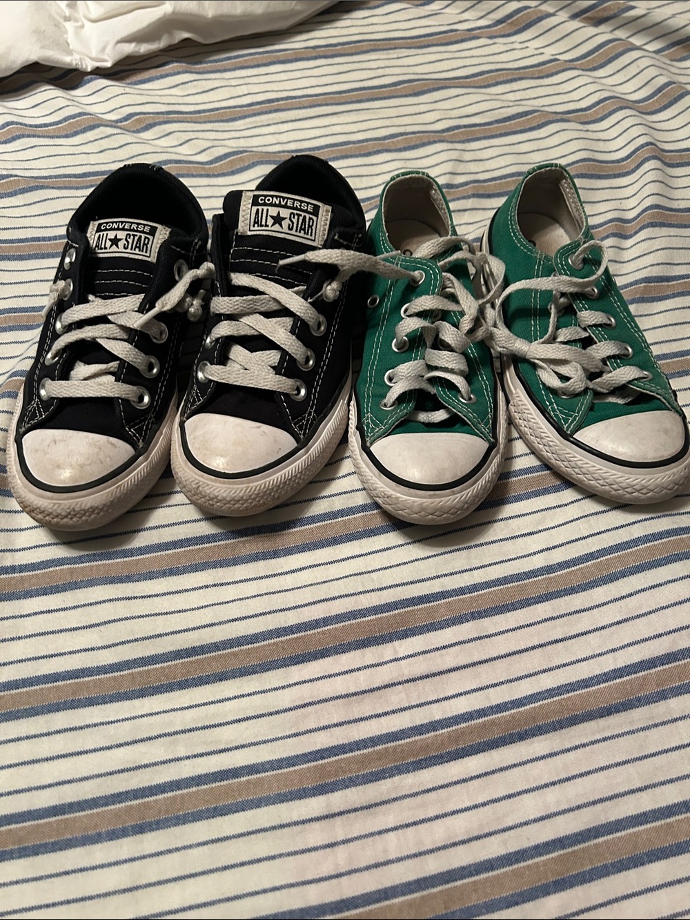 Converse Kids Low Top Sneakers in Black and Green